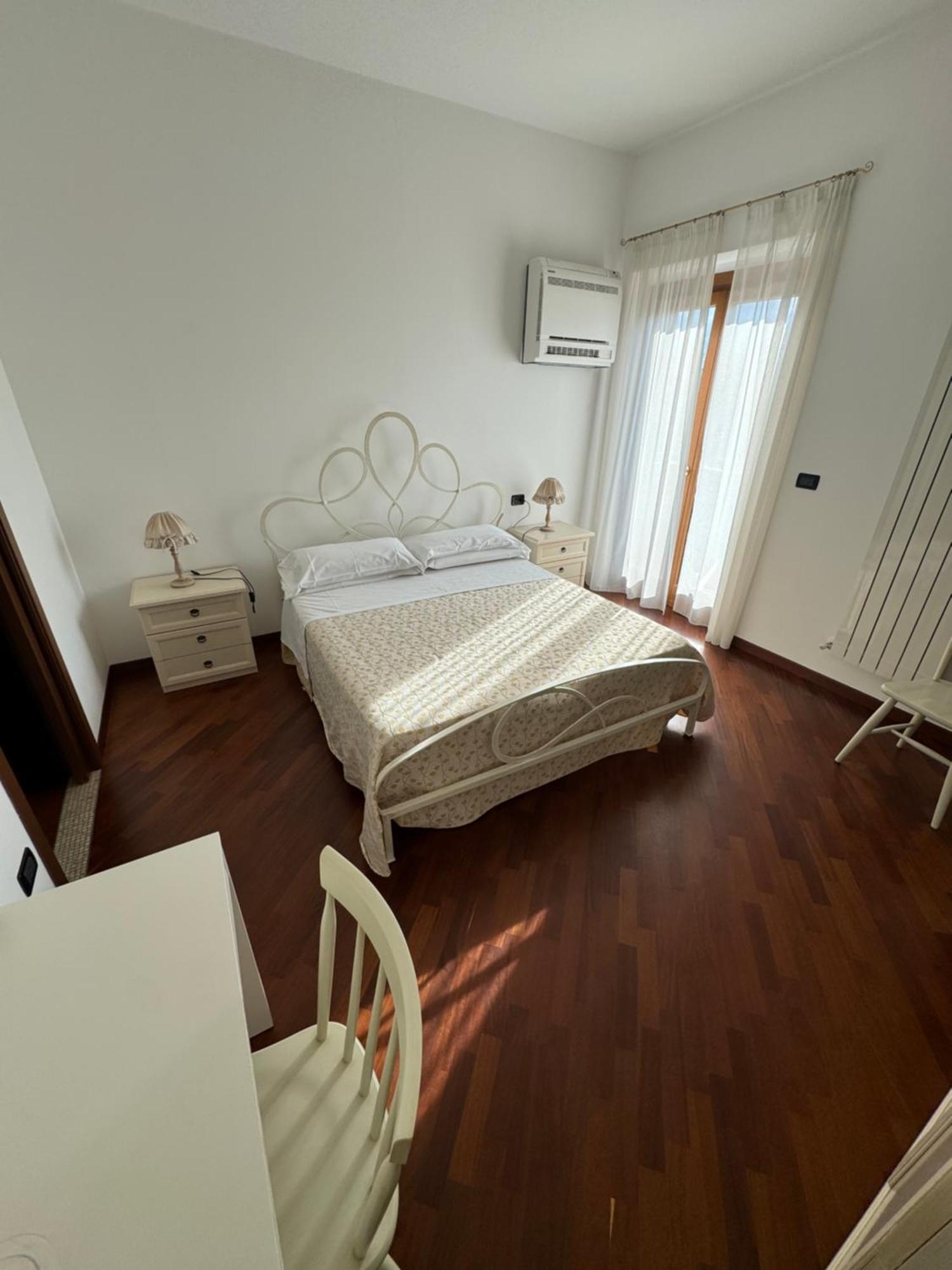 Villa Emilia 포사세시아 외부 사진